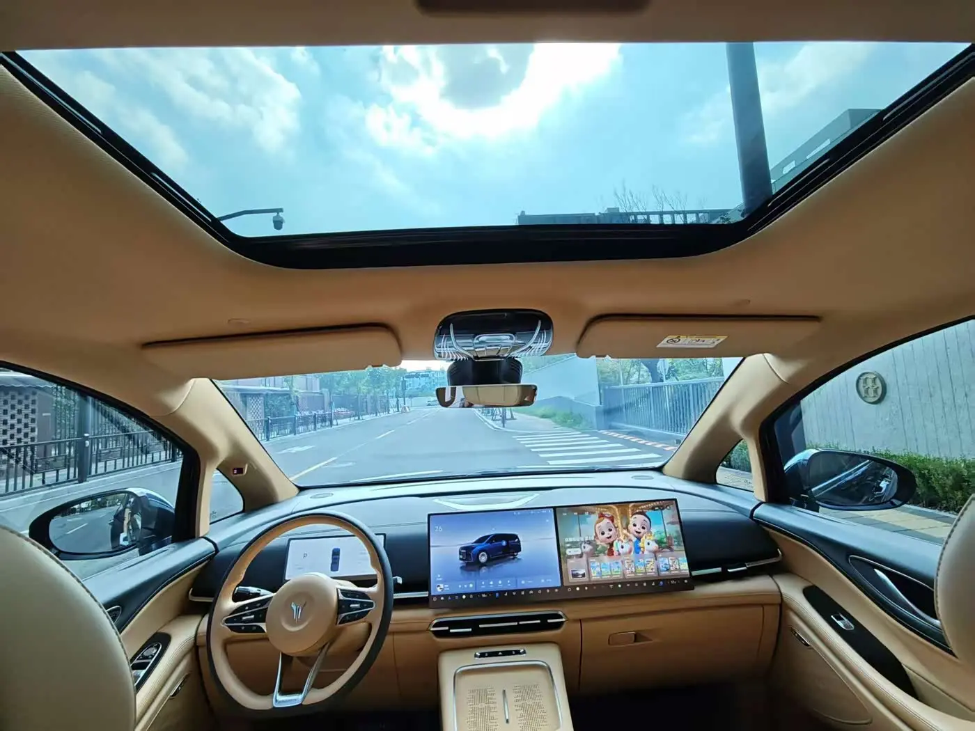 Voyah Auto Voyah Dreamer 2025 — Photo 7/20
