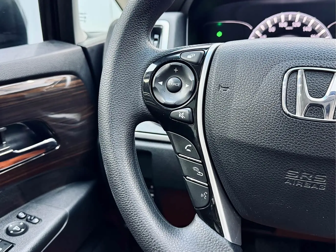 Honda Odyssey 2019 — Фото 19/20