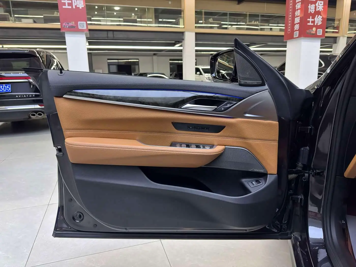 BMW 6 Series GT 2023 — Photo 13/17