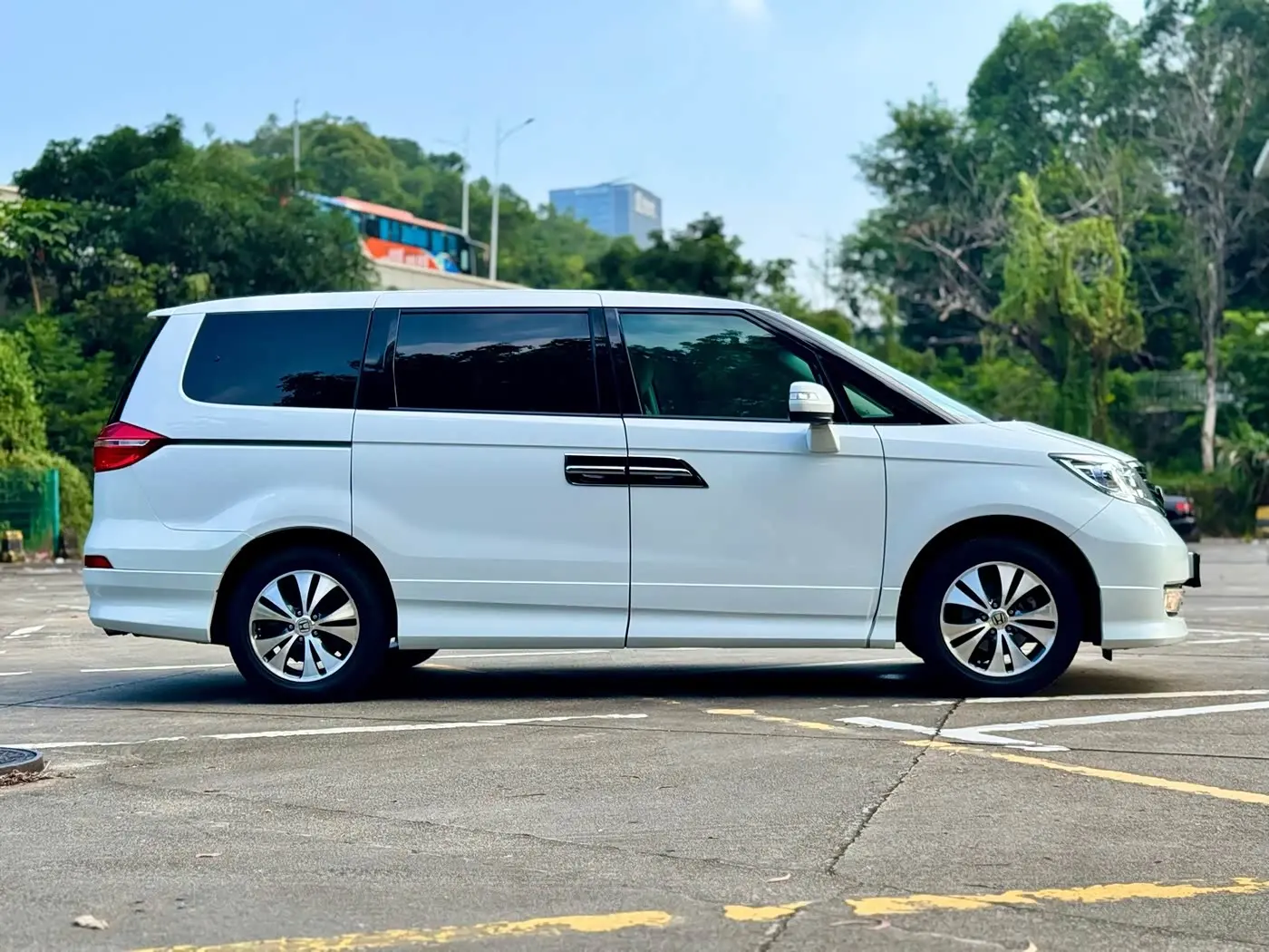 Honda Elysion 2016 — Şəkil 8/20