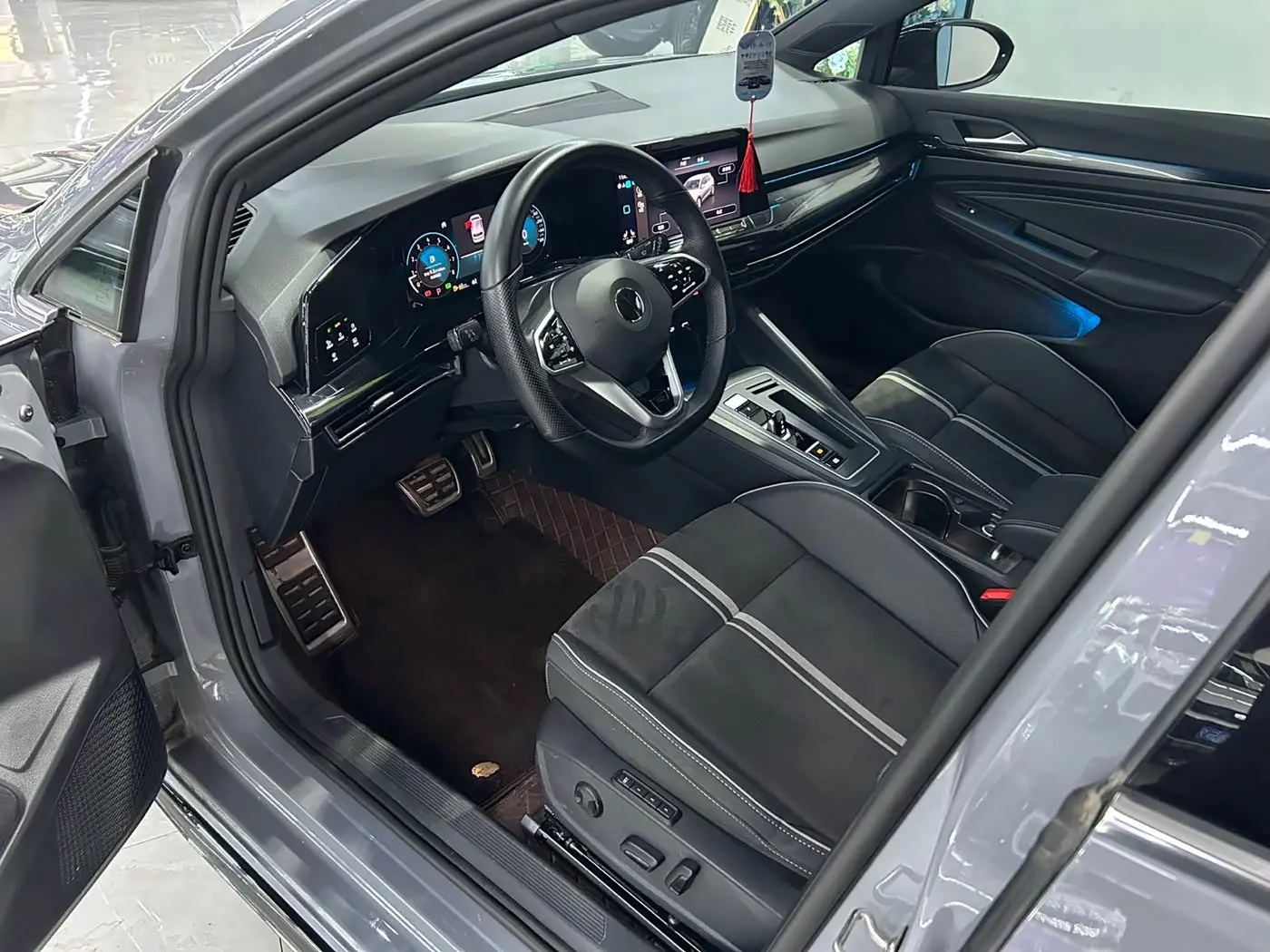 Volkswagen Golf 2024 — ფოტო 3/7