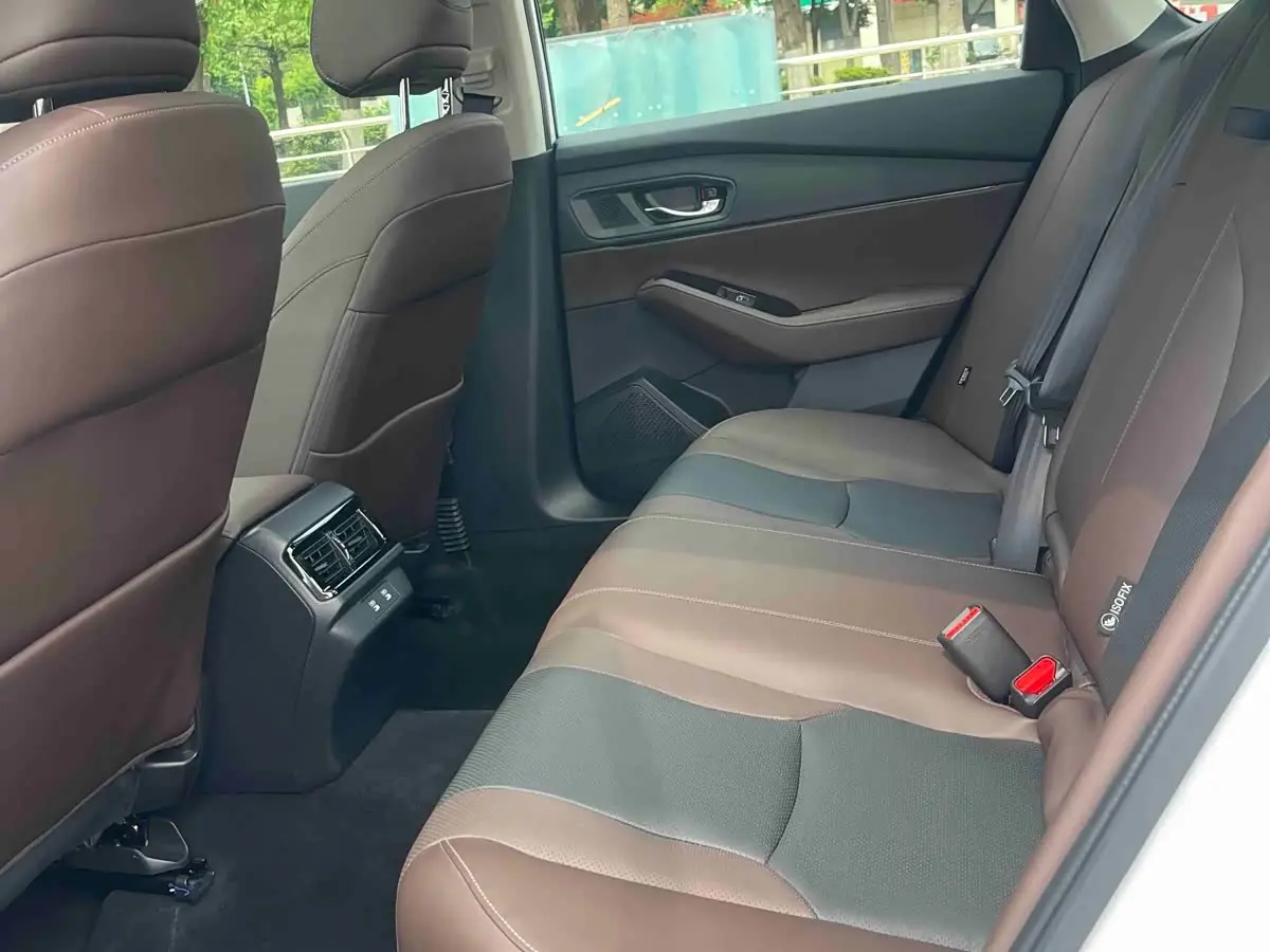 Honda Inspire Hybrid 2026 — Photo 11/14