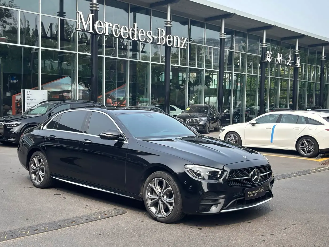 Mercedes-Benz E-Class 2022 — Фото 4/13