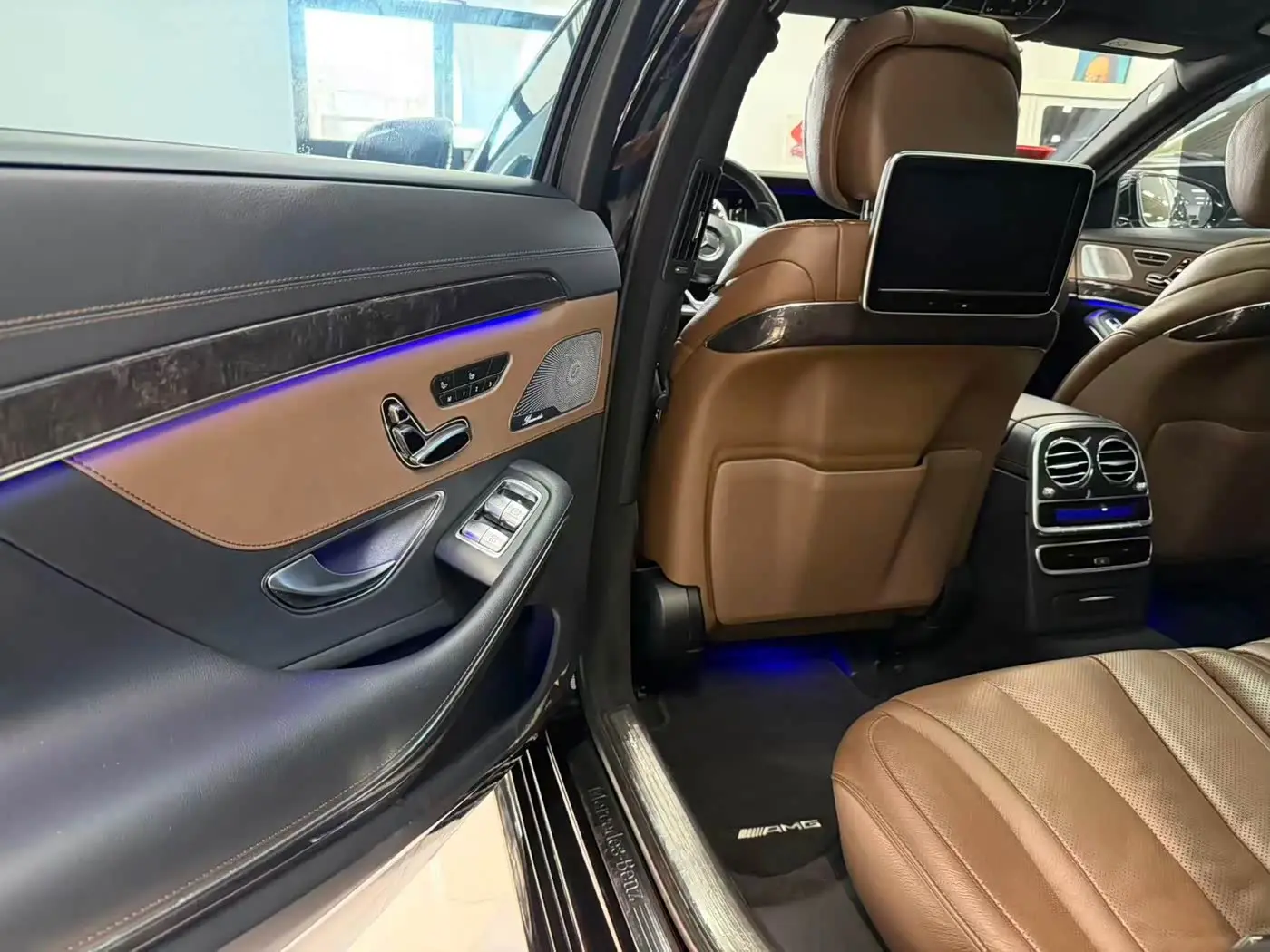 Mercedes-Benz S-Class 2017 — Фото 10/16