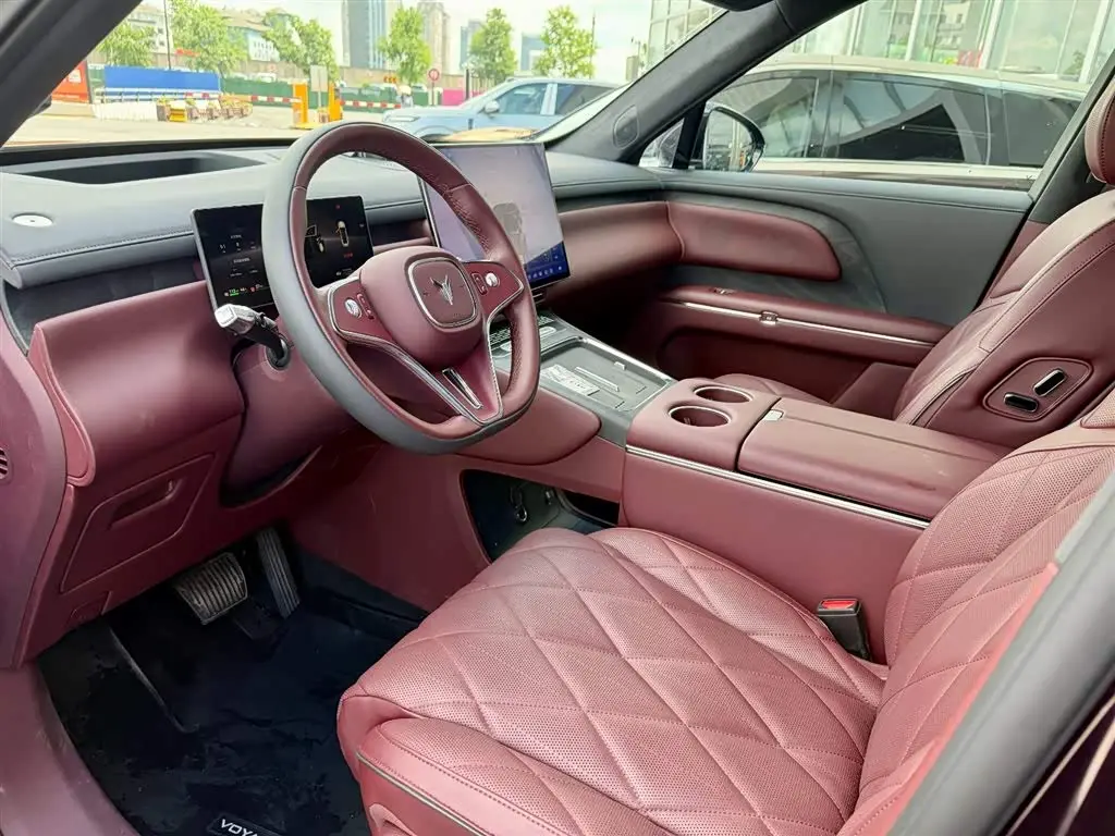 Voyah Auto VOYAH Taisan 2025 — Photo 9/15