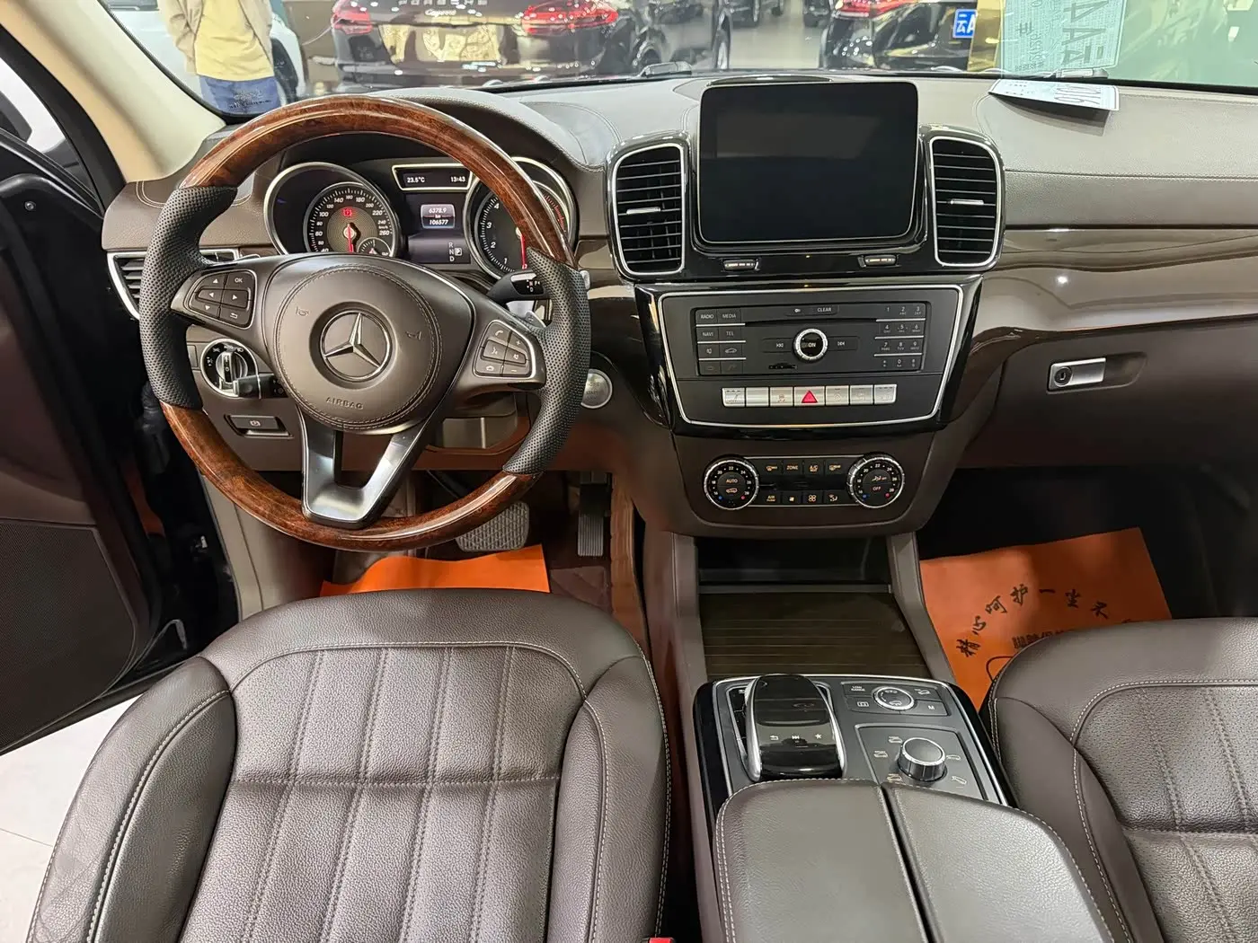 Mercedes-Benz GLS 2019 — Фото 8/11