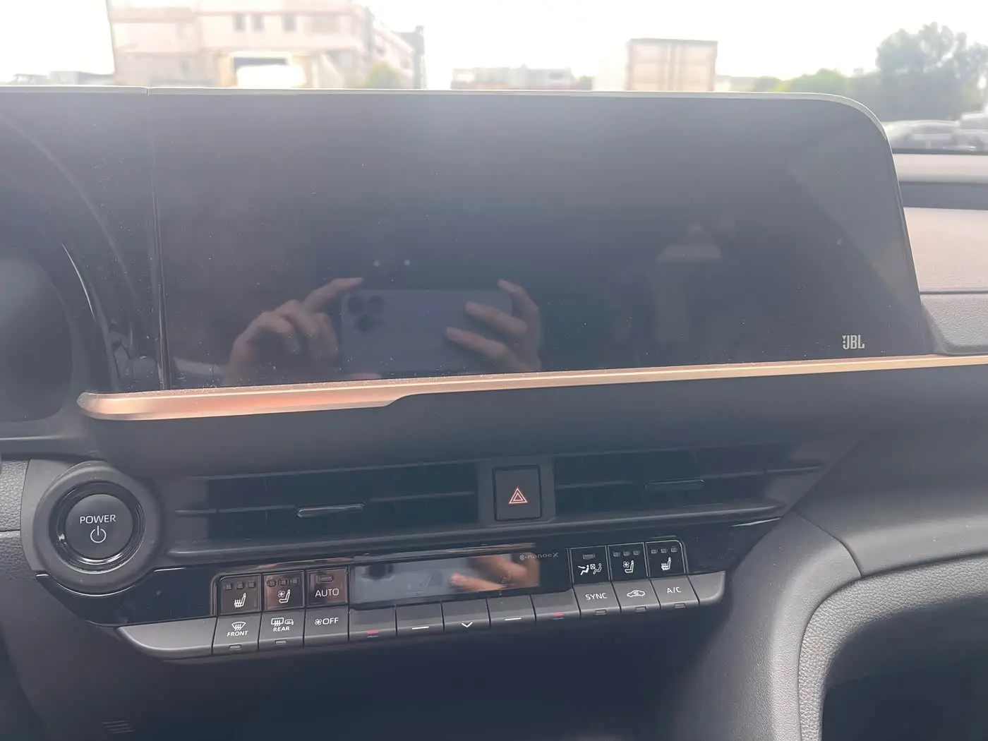 Toyota Crown SportCross 2024 — Photo 10/15