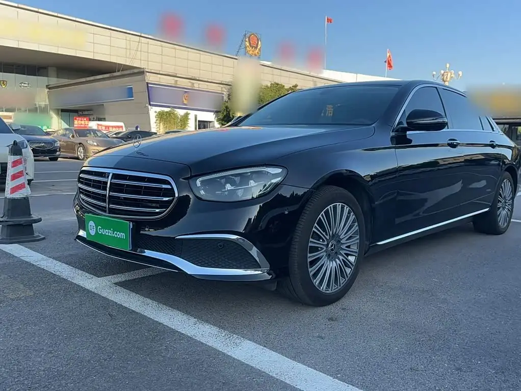 Mercedes-Benz E-Class, 2022