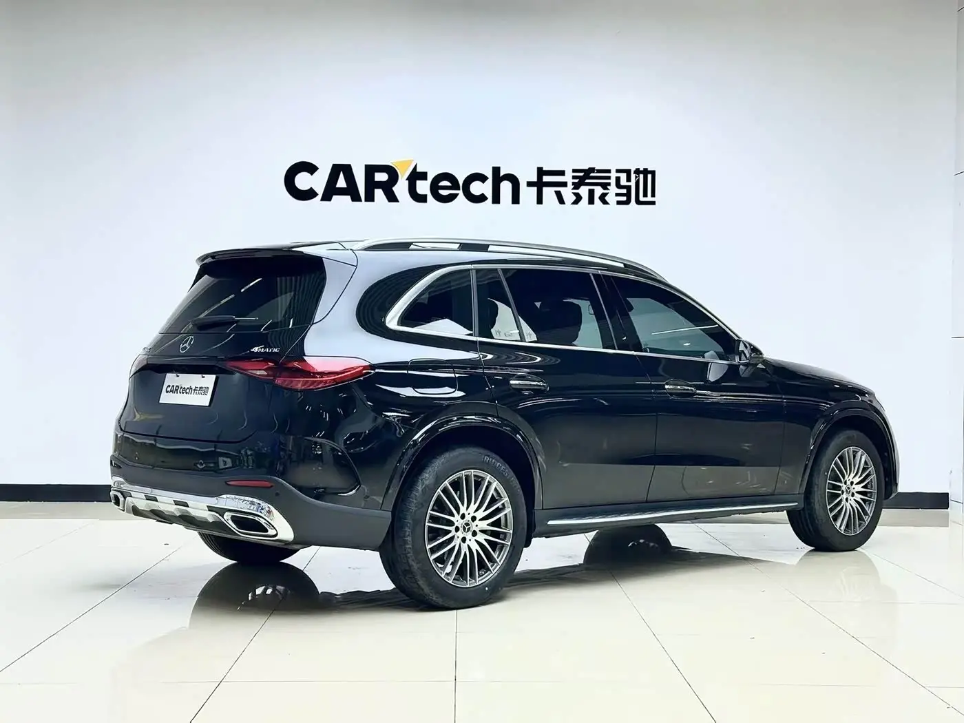 Mercedes-Benz GLC 2025 — Фото 4/18