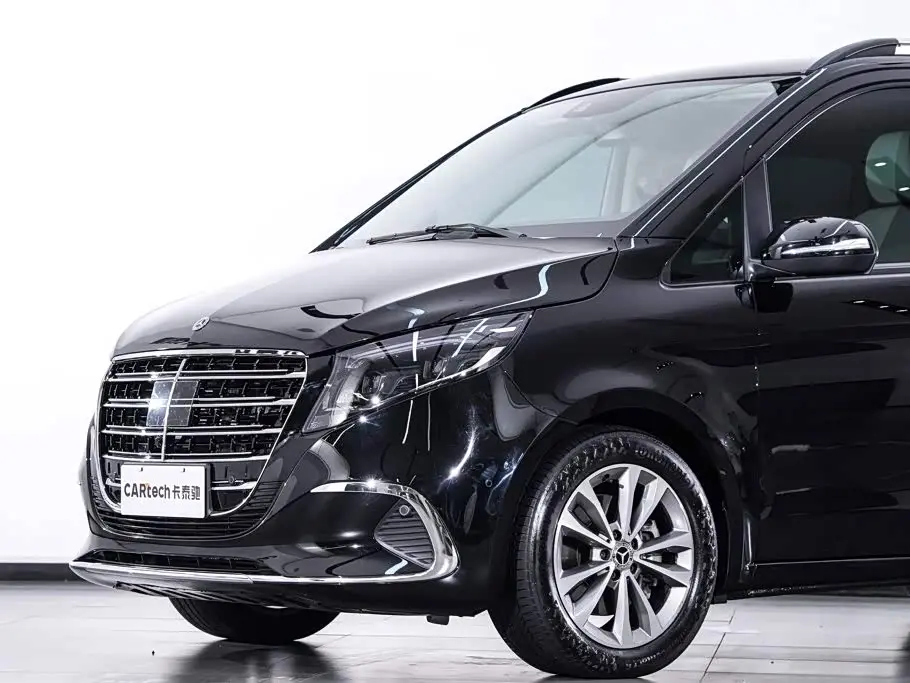 Mercedes-Benz V-Class 2024 — Фото 5/20
