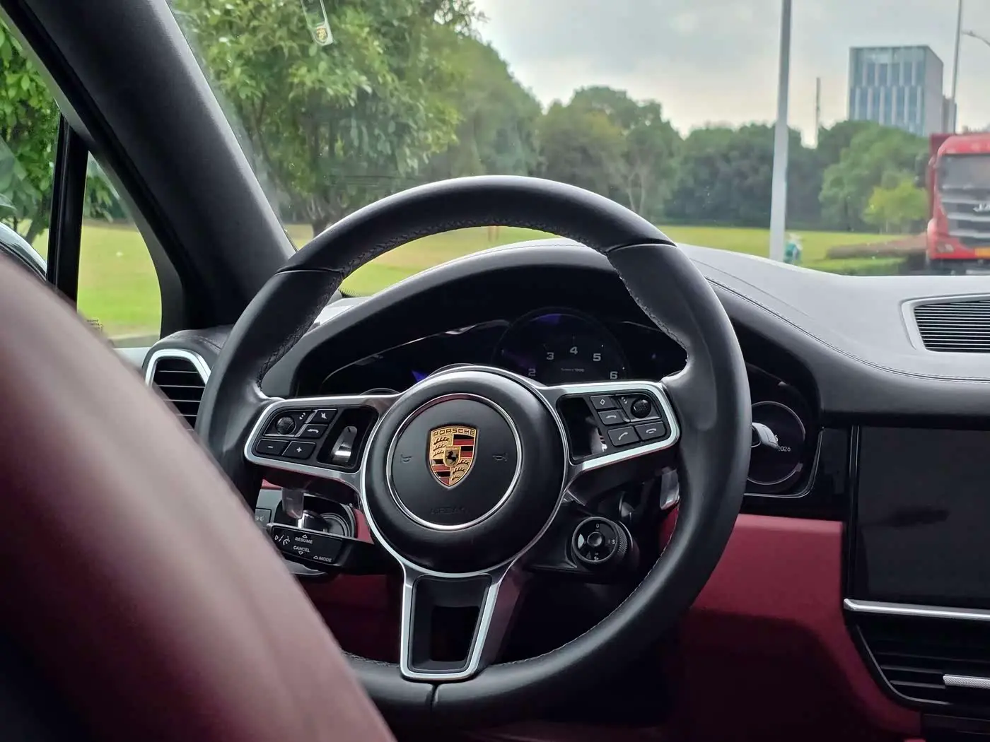Porsche Cayenne 2022 — Şəkil 11/20