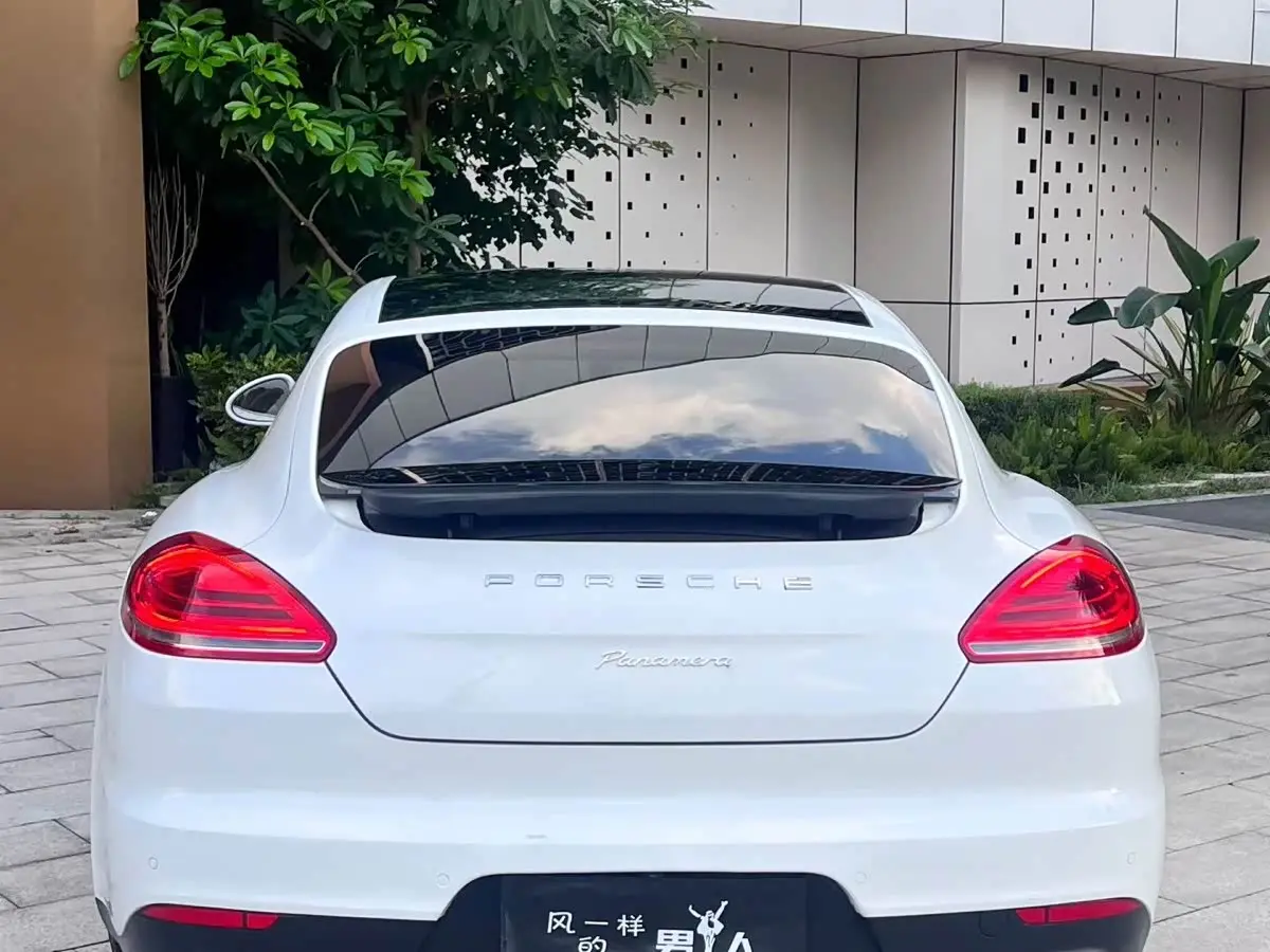 Porsche Panamera 2014 — Photo 8/9