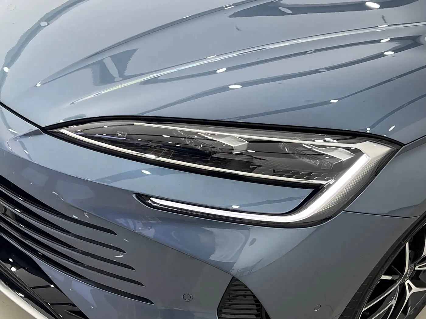 BYD Seal 07 DM-i 2025 — Şəkil 3/20