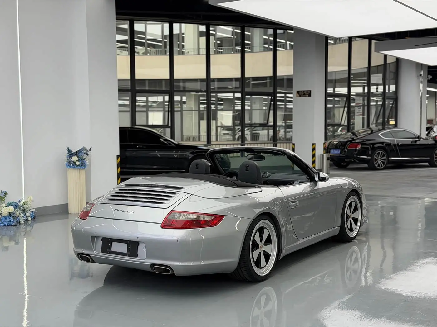 Porsche 911 2006 — Photo 13/18