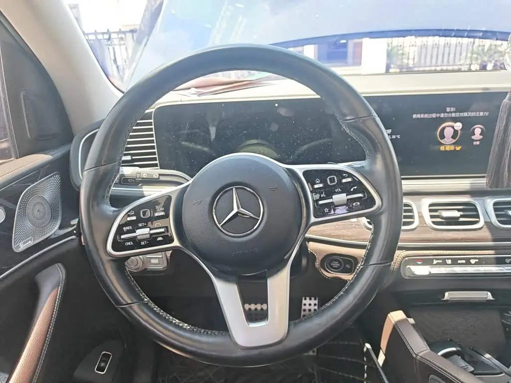 Mercedes-Benz GLS 2023 — Фото 3/20