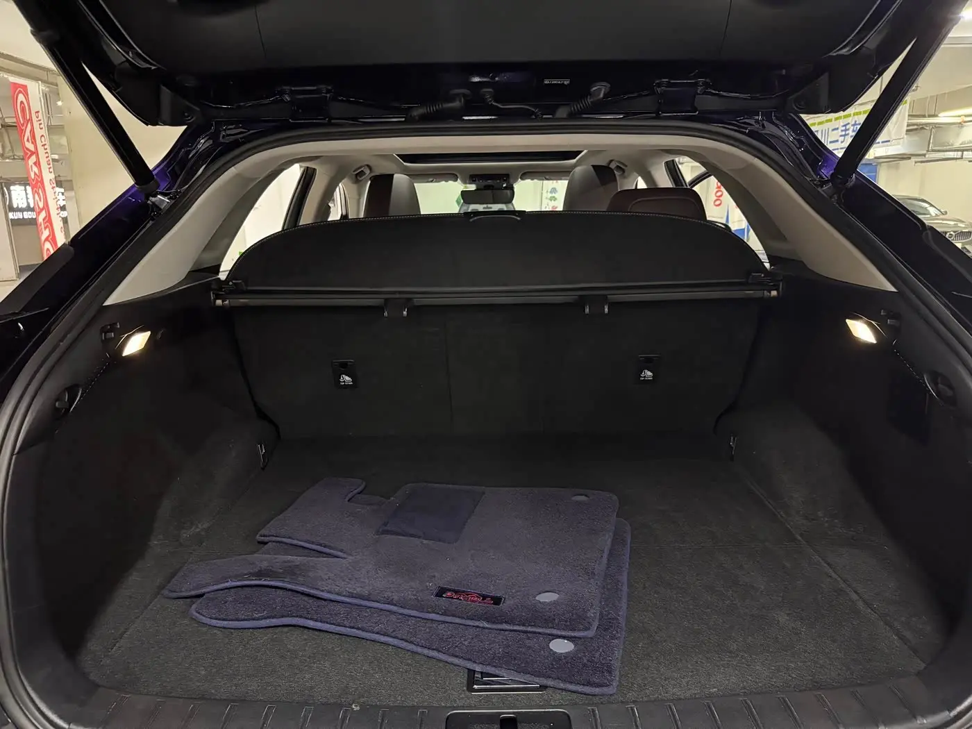 Lexus RX 2020 — Photo 18/20