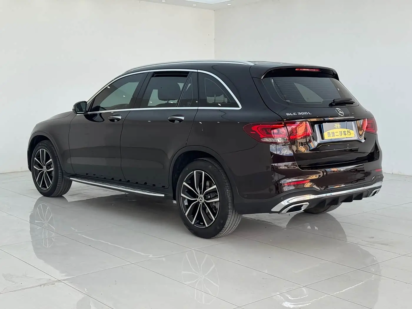 Mercedes-Benz GLC 2022 — Photo 7/9