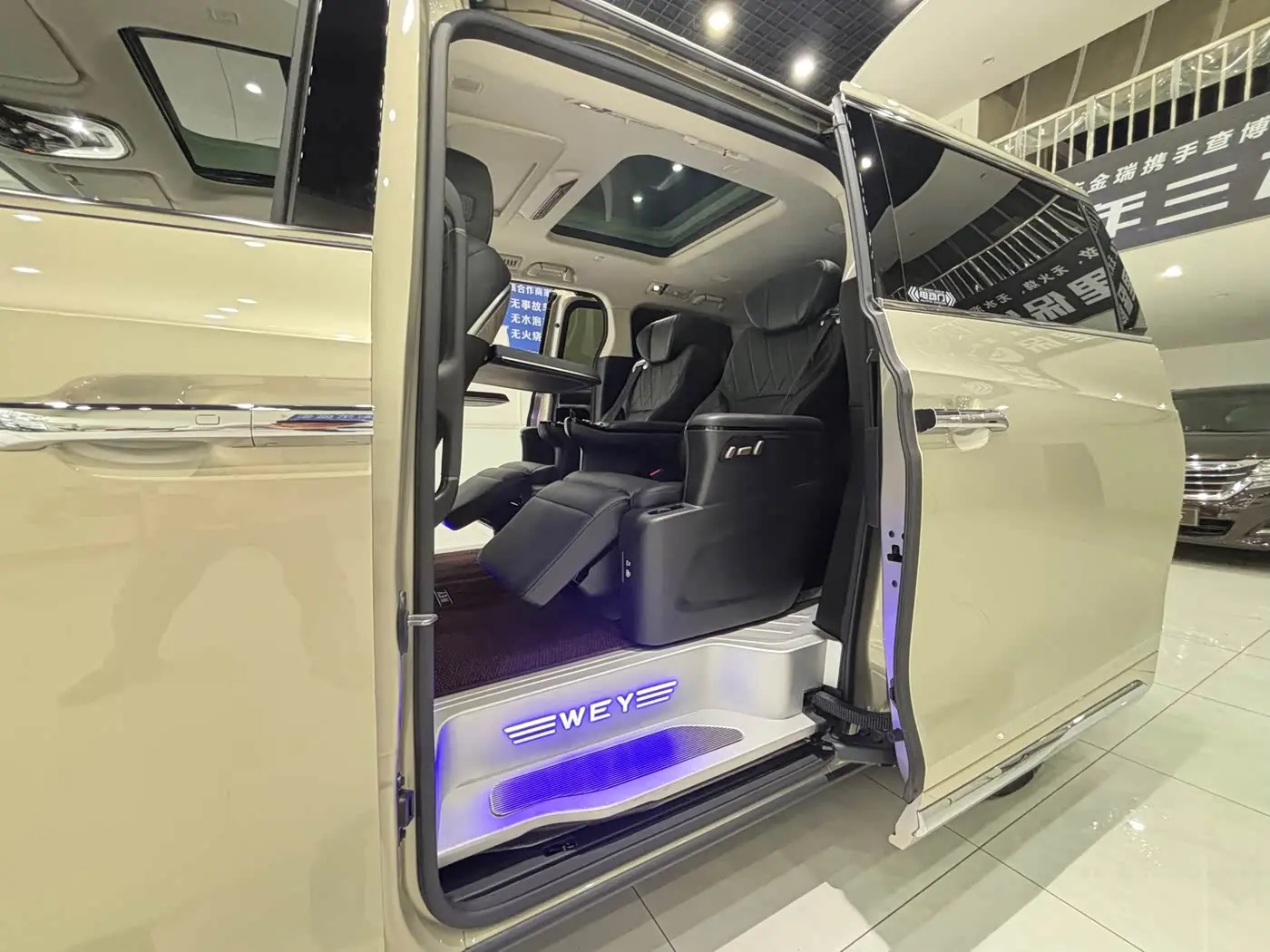 WEY Alpine 2025 — Şəkil 14/20