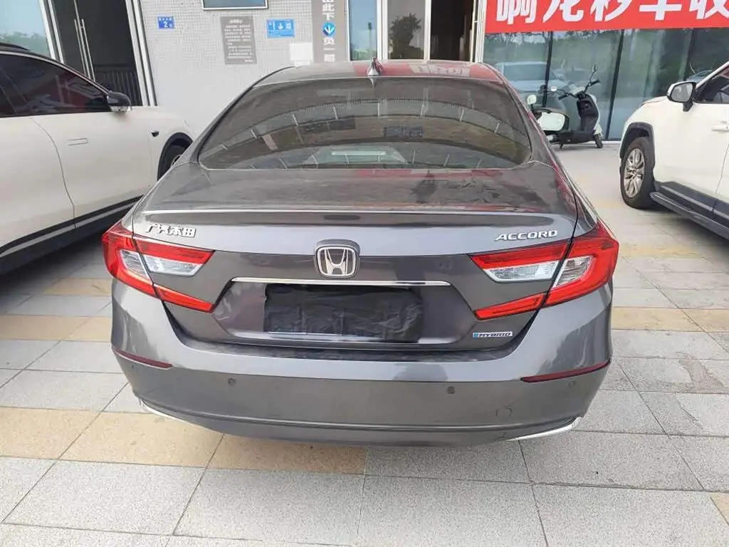Honda Accord 2020 — Photo 5/10