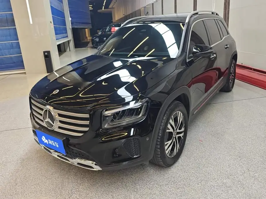 Mercedes-Benz GLB 2025 — Photo 1/16