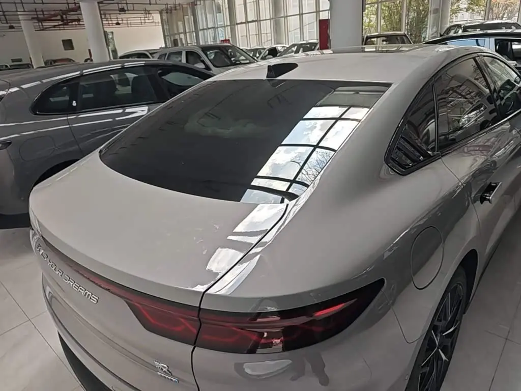 BYD Han 2026 — Photo 6/20