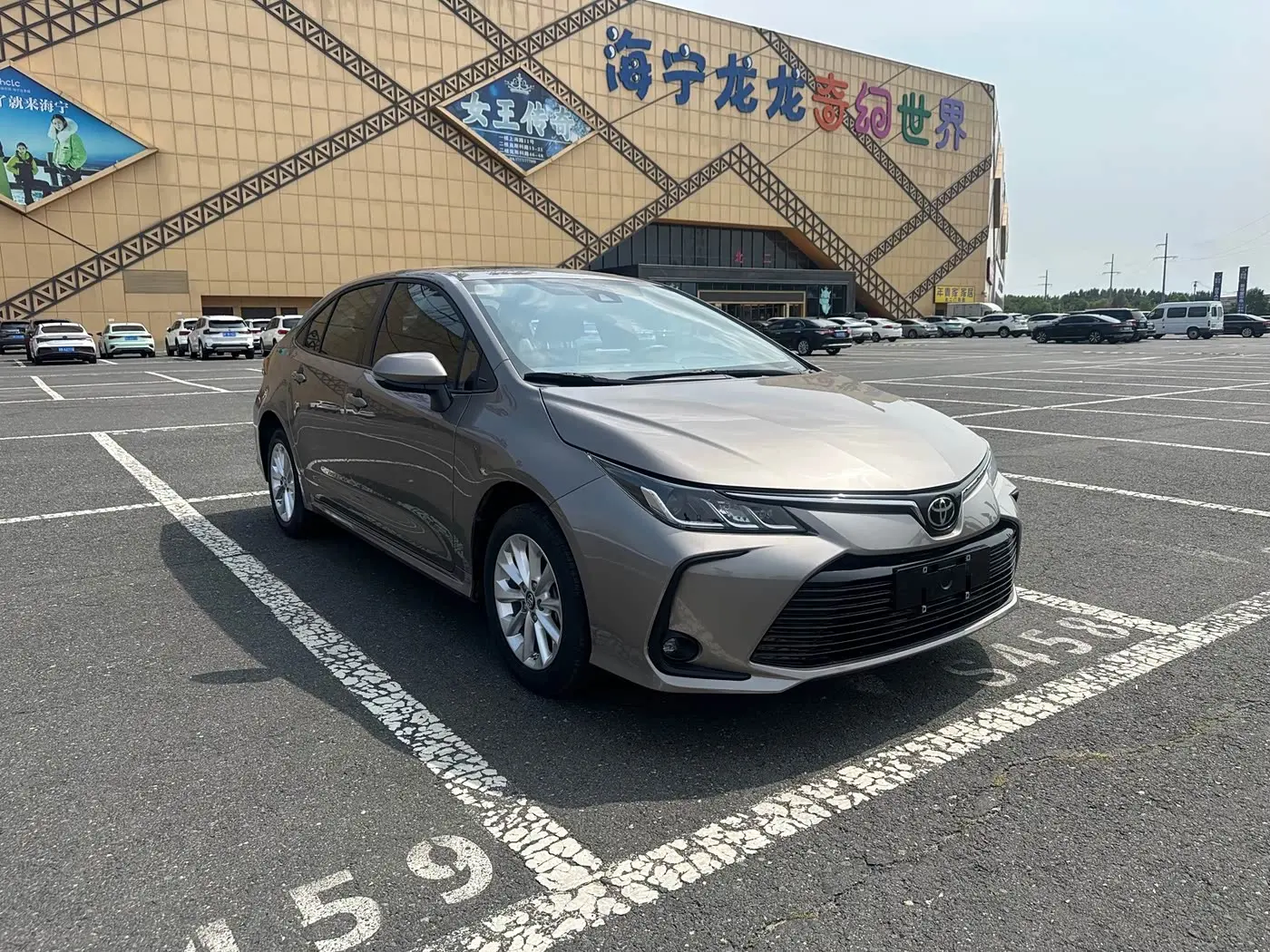 Toyota Corolla 2023 — Фото 3/14
