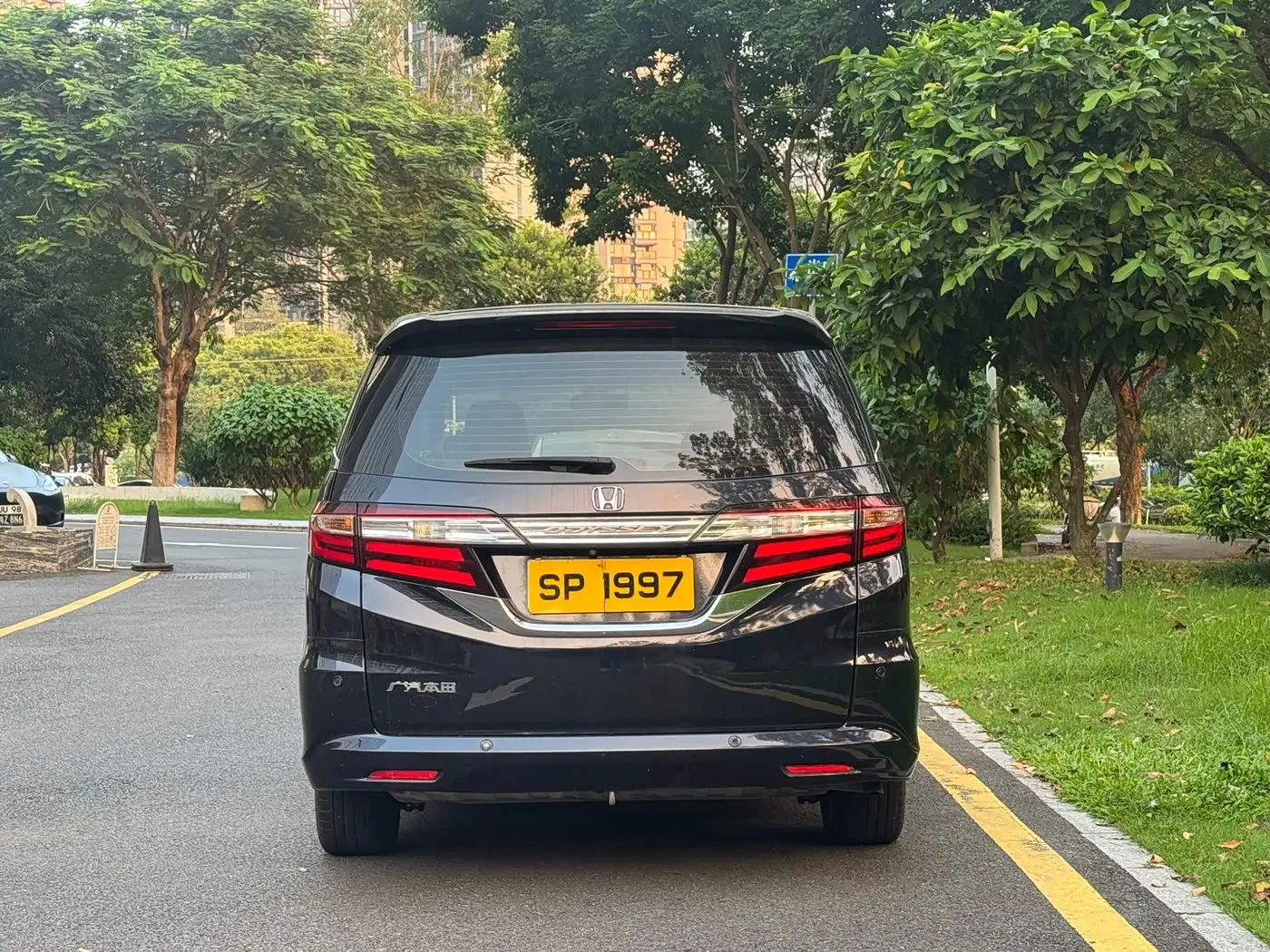 Honda Odyssey 2017 — Photo 6/12