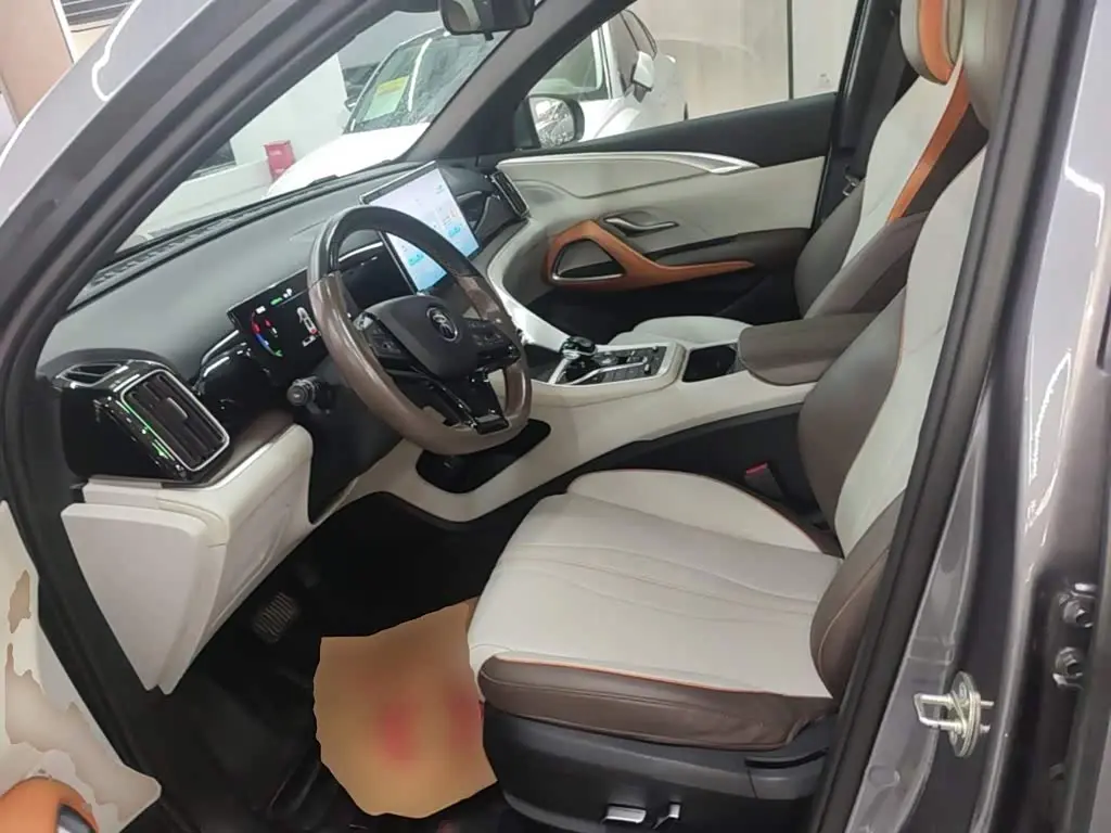BYD Song Pro New Energy 2023 — Фото 15/20