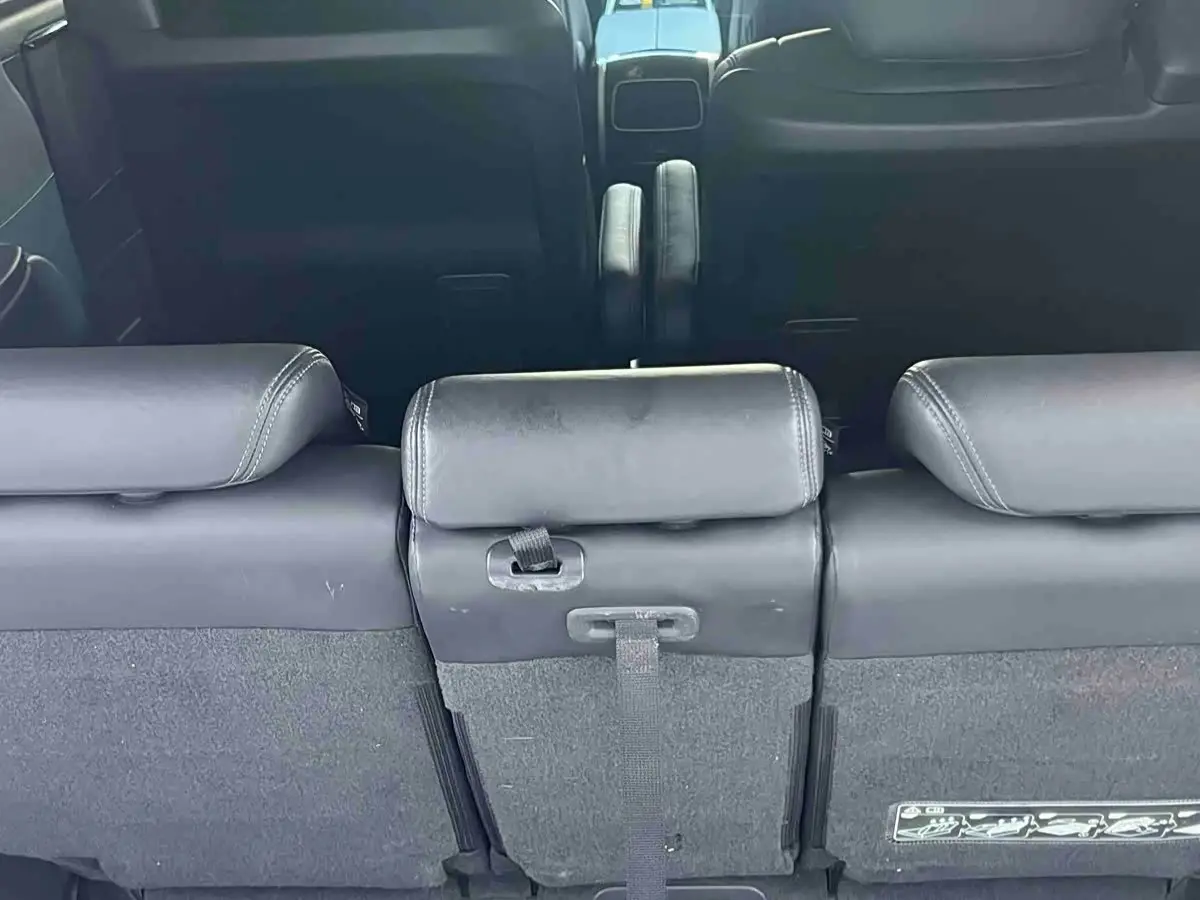 Honda Odyssey 2023 — Photo 12/14