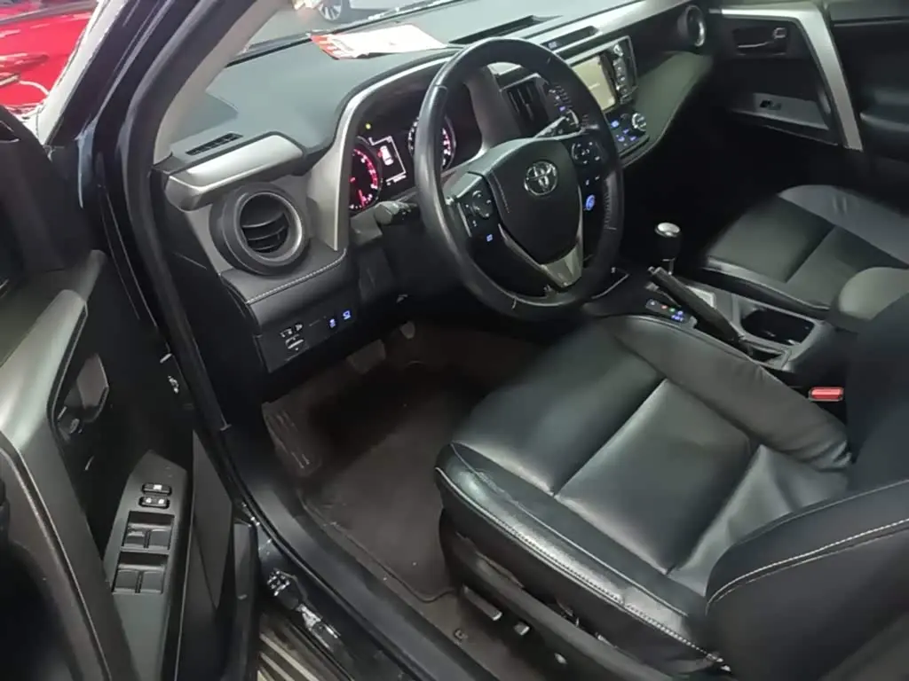Toyota RAV4 Rongfang 2018 — Photo 16/20