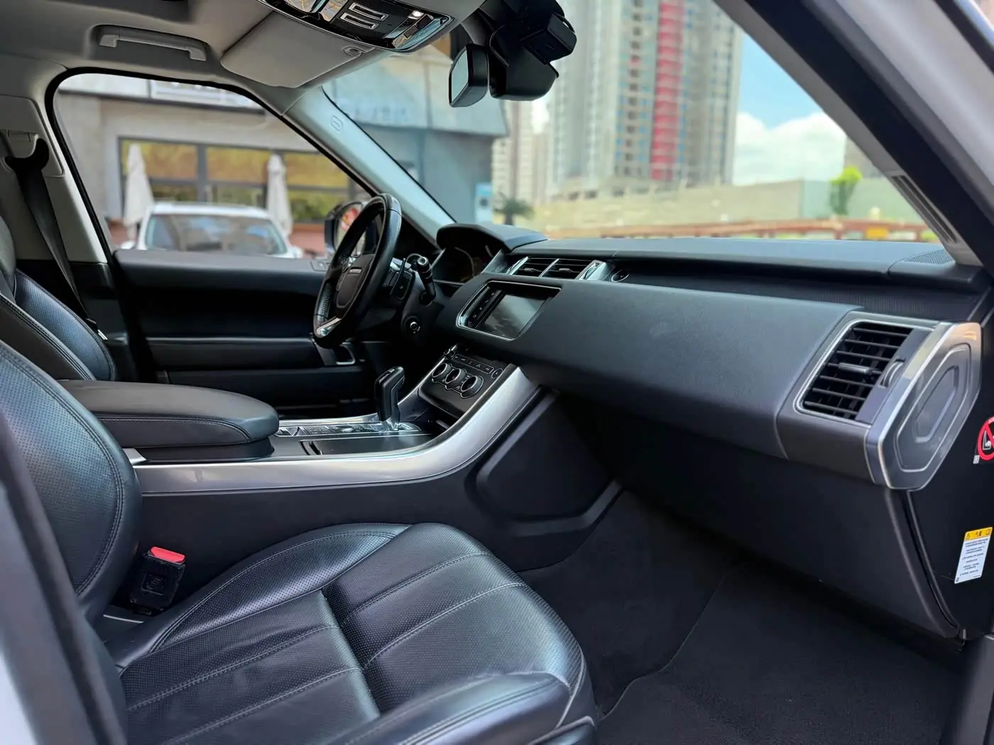 Land Rover Range Rover Sport 2015 — Photo 5/20