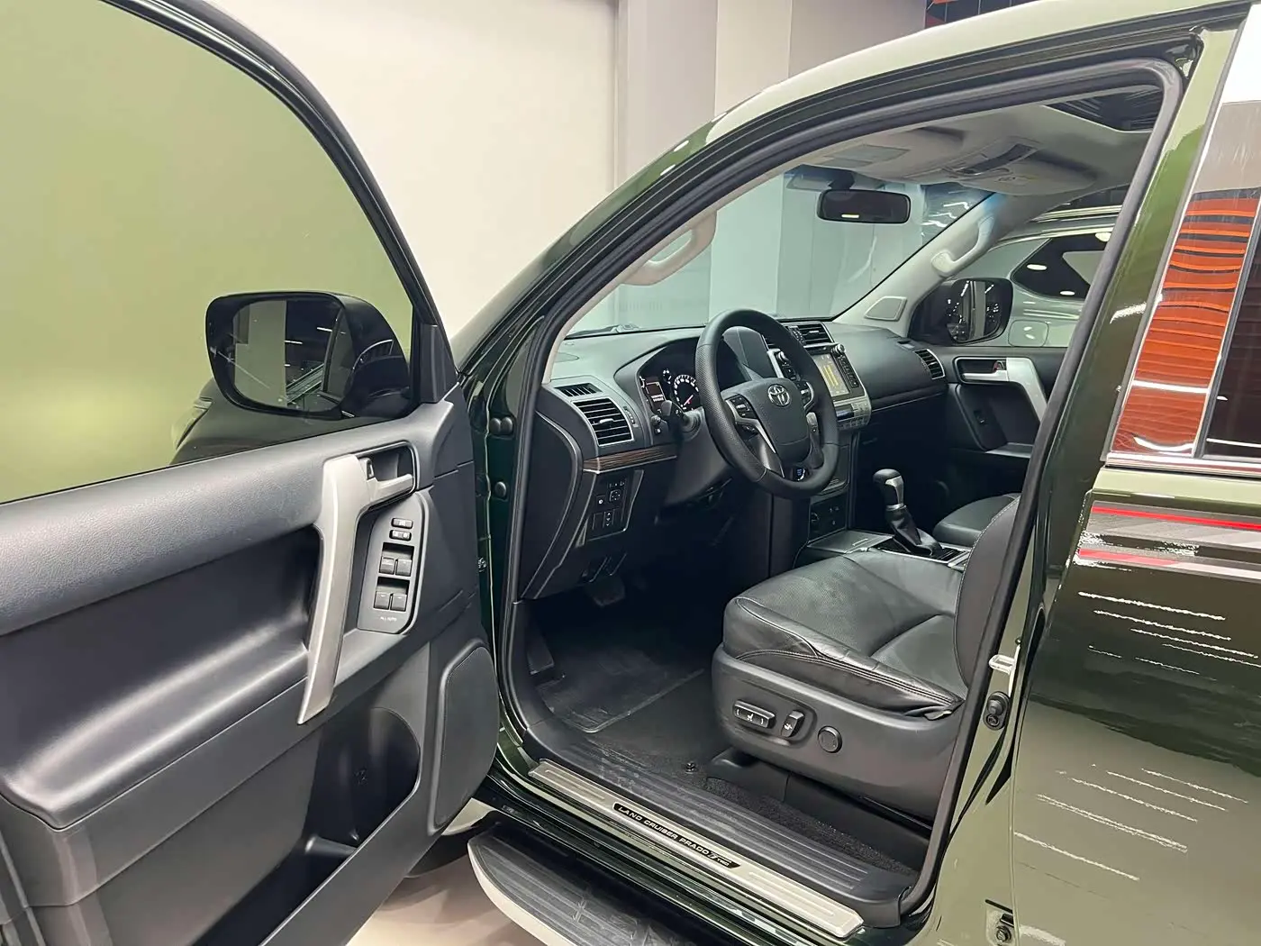 Toyota Prado 2019 — Фото 10/20