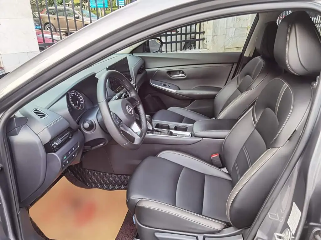 Nissan Sylphy 2024 — Photo 15/19