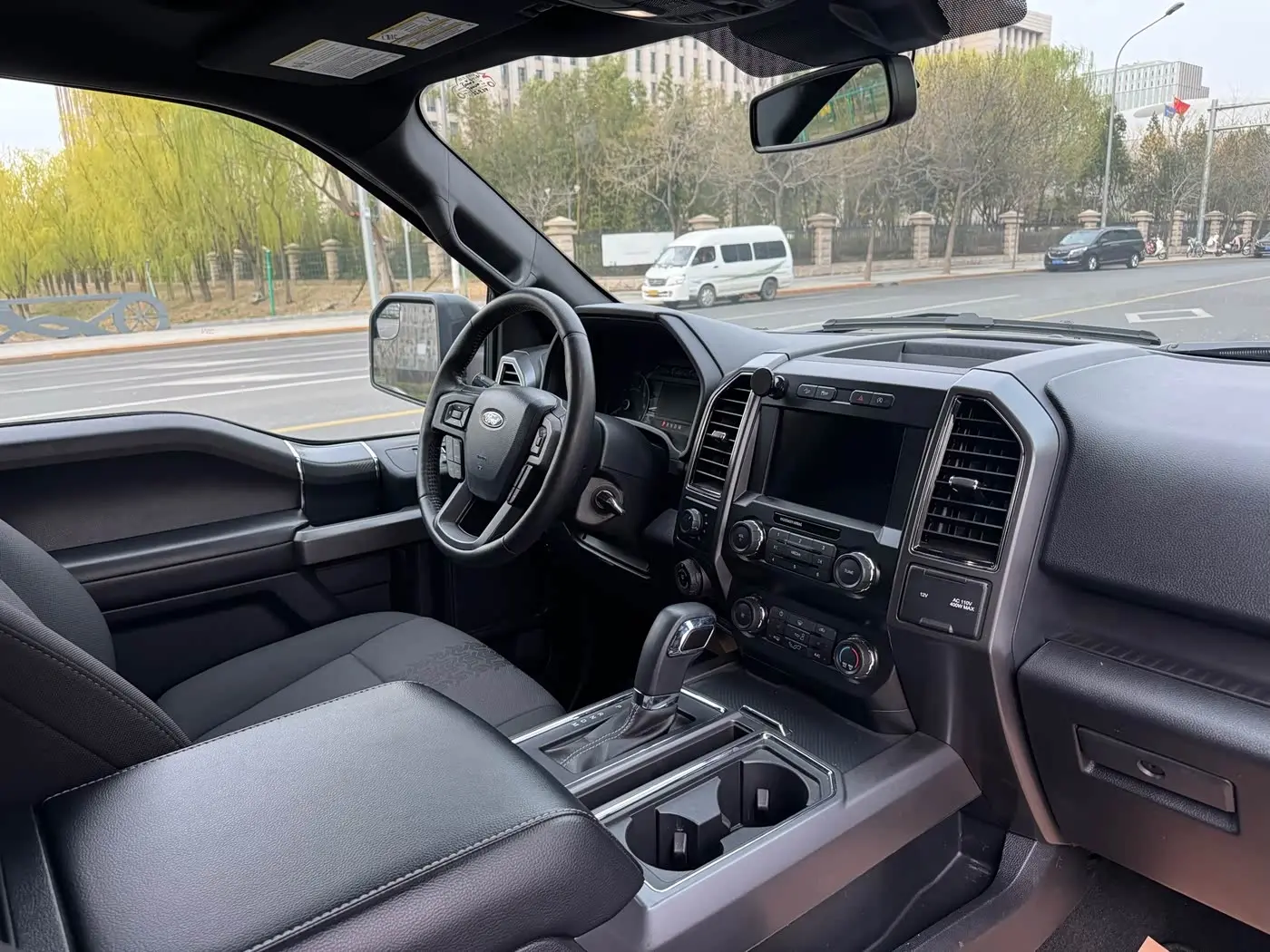 Ford F-150 Raptor 2020 — Фото 15/20