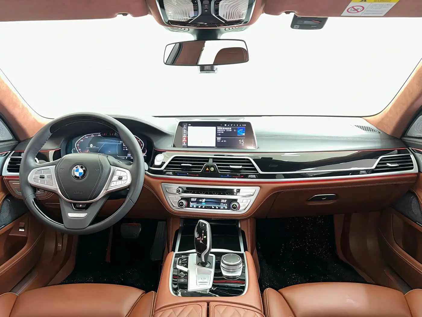 BMW 7 Series 2022 — Фото 16/20