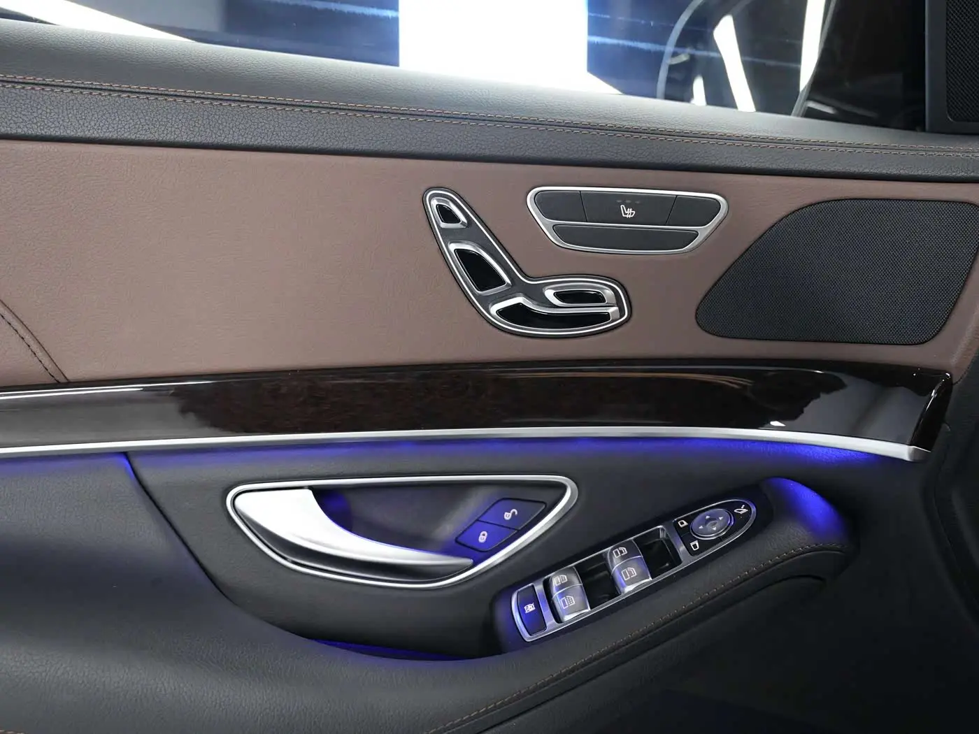 Mercedes-Benz S-Class 2019 — Фото 14/20