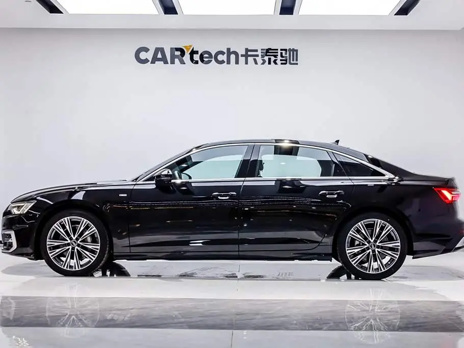 Audi A6L 2024 — Photo 2/20