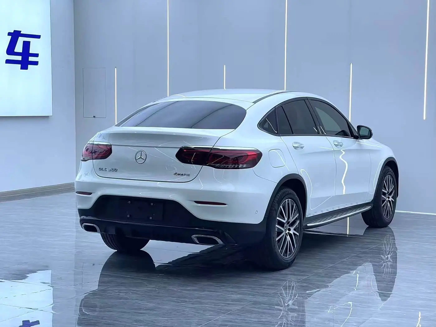 Mercedes-Benz GLC Coupe 2021 — Photo 13/15