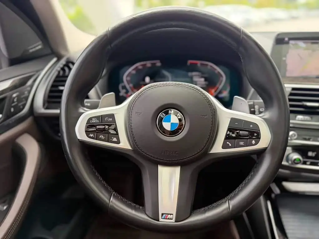 BMW X3 2021 — Photo 7/20