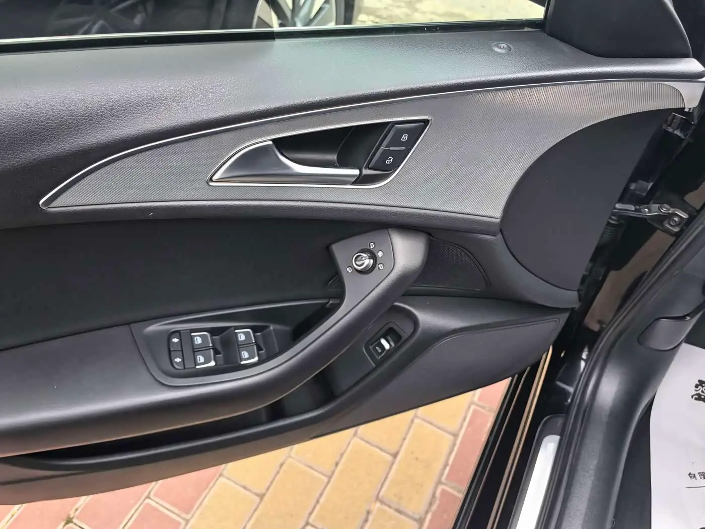 Audi A6L 2017 — Photo 10/14