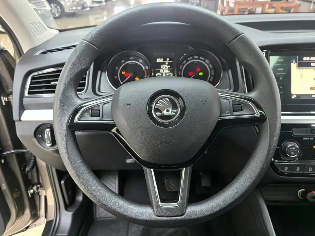 Škoda Kamiq 2022 — Şəkil 11/20