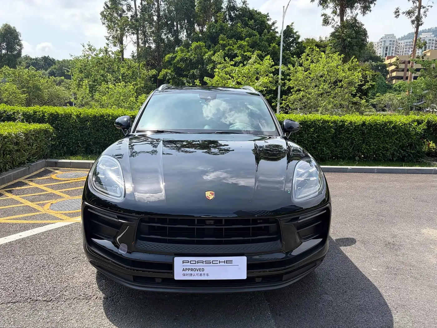 Porsche Macan 2025 — Фото 2/12