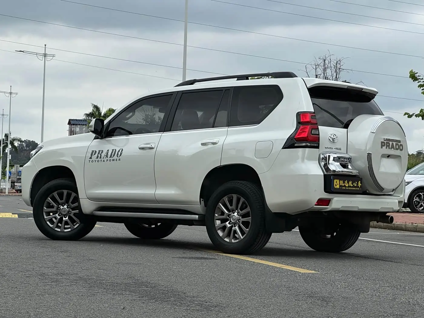 Toyota Prado 2018 — Photo 6/18