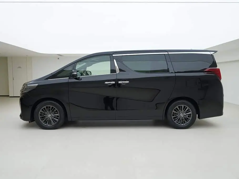 Toyota Alphard 2021 — Фото 3/20
