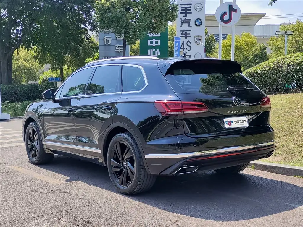 Volkswagen Touareg 2021 — Photo 4/11