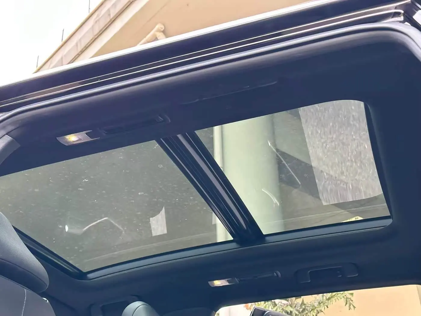 Toyota Crown Kluger 2022 — ფოტო 14/19