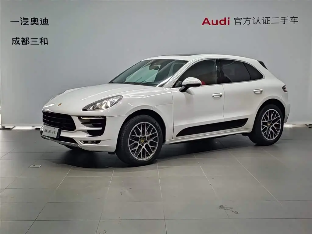Porsche Macan 2014 — Photo 1/20