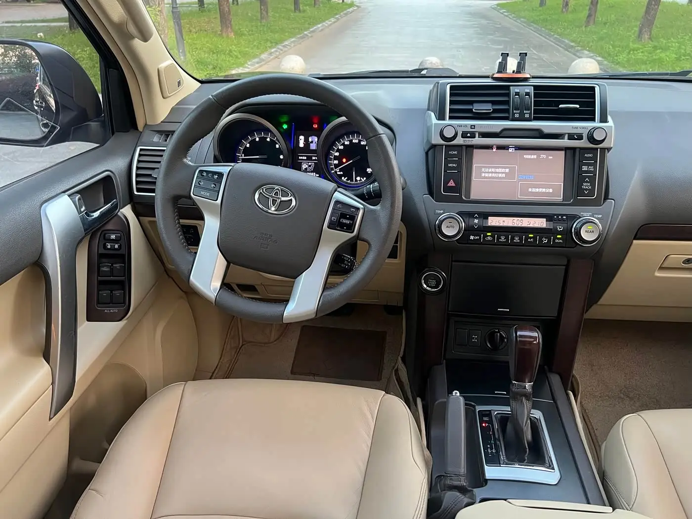 Toyota Prado 2016 — Фото 15/20