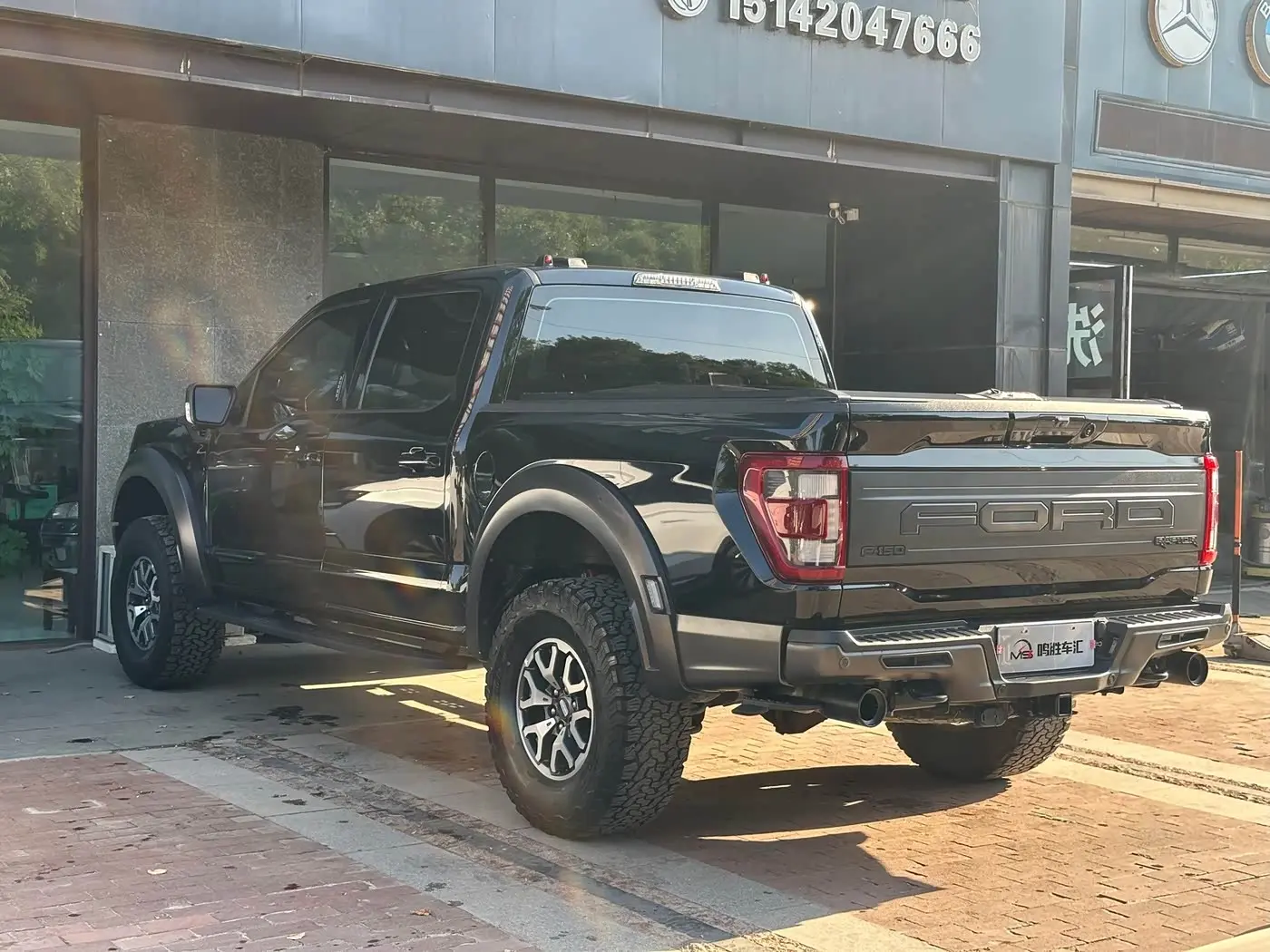 Ford F-150 Raptor 2023 — Şəkil 6/17