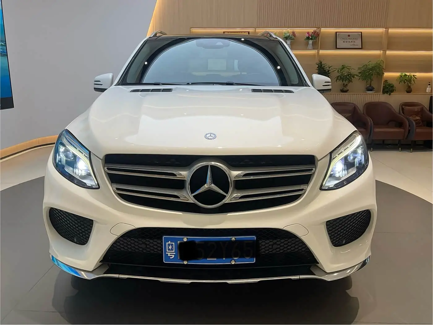 Mercedes-Benz GLE 2017 — Photo 2/20